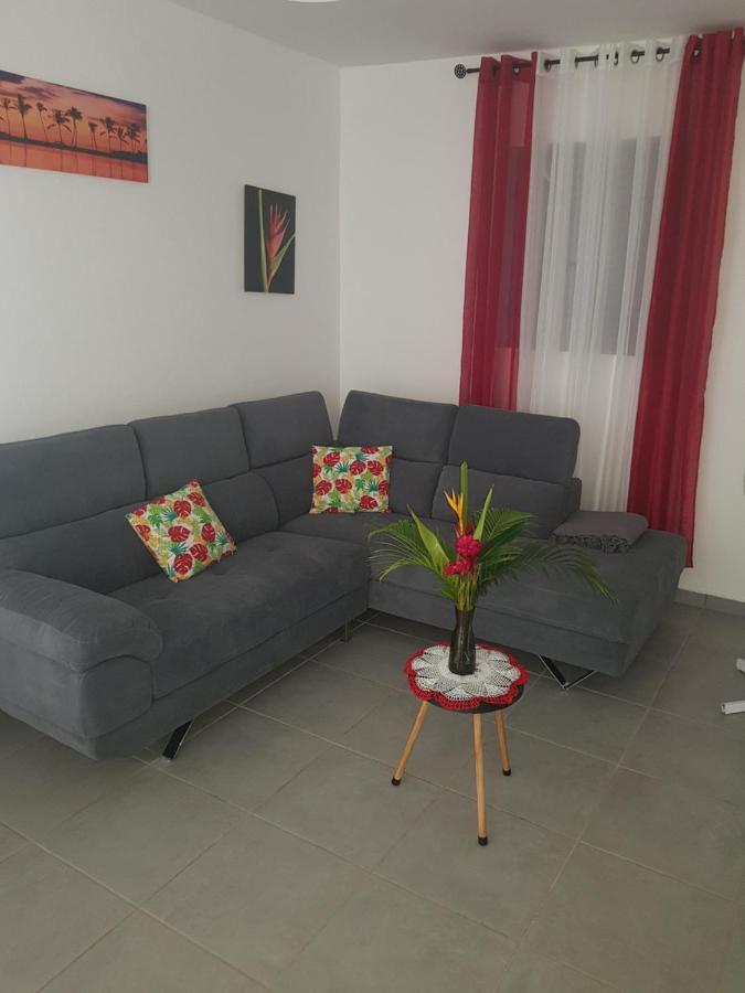 Maison Laurencia - Appartement De L'Etage サンタンヌ エクステリア 写真